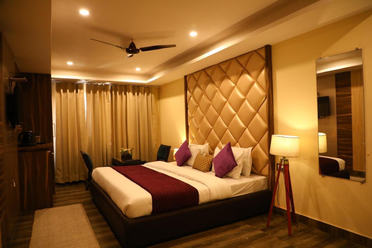 Perfectstayz Premium @Harkipauri Road Haridvár Kültér fotó