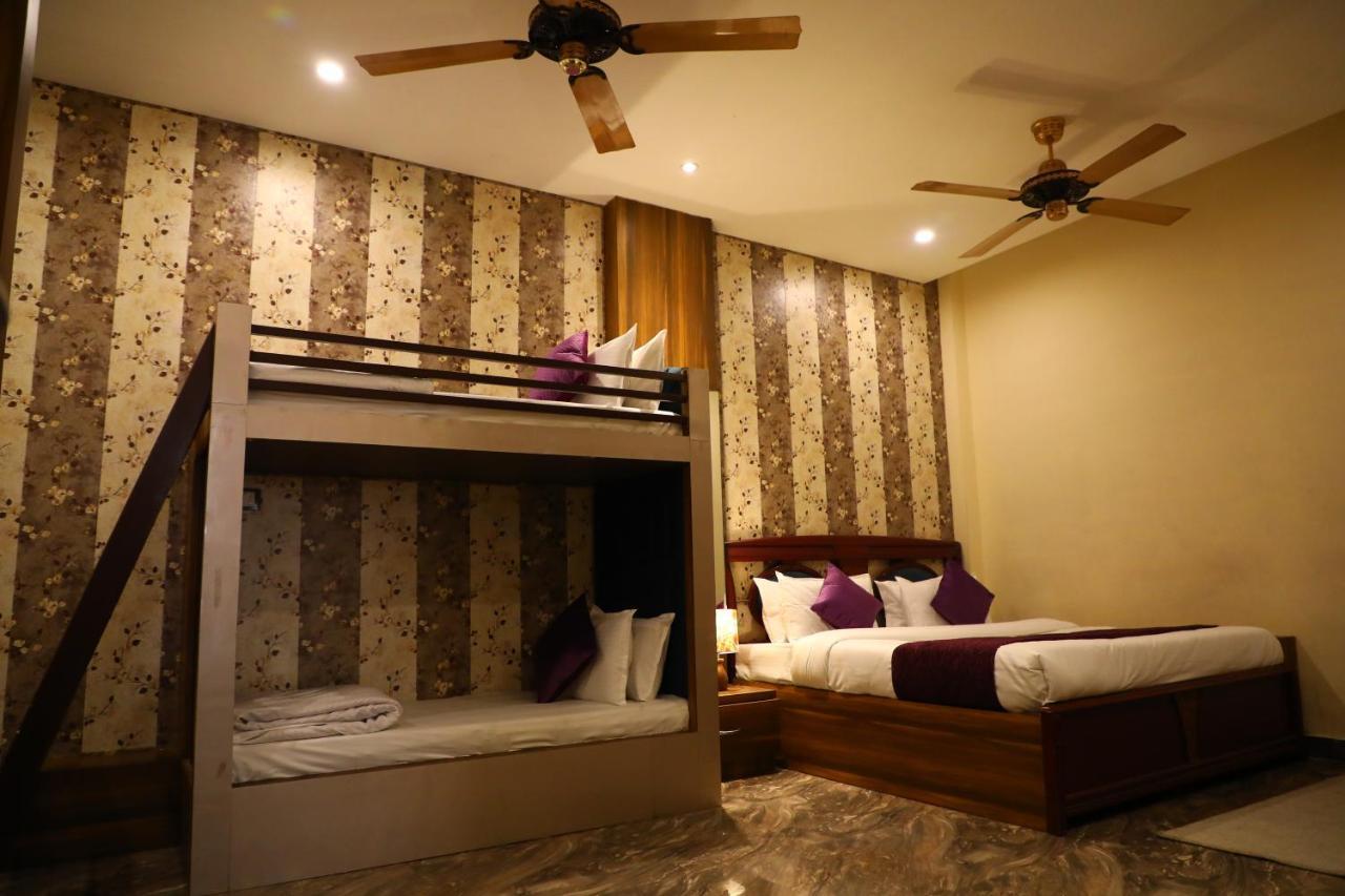Perfectstayz Premium @Harkipauri Road Haridvár Kültér fotó