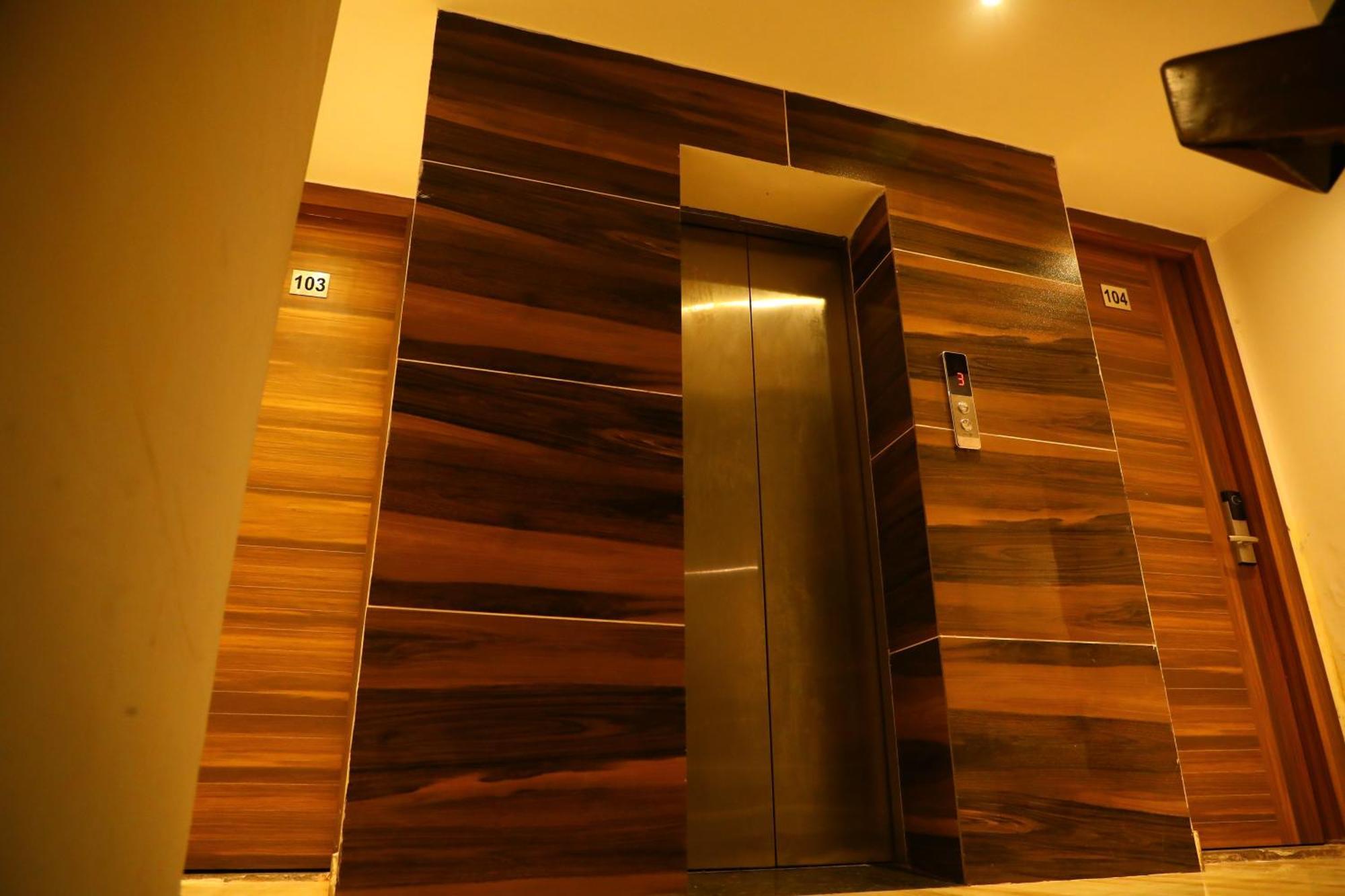 Perfectstayz Premium @Harkipauri Road Haridvár Kültér fotó